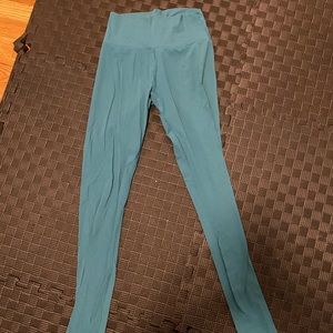 BuffBunny Rosa Leggings (M)